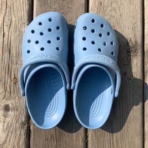 Women’s crocs
